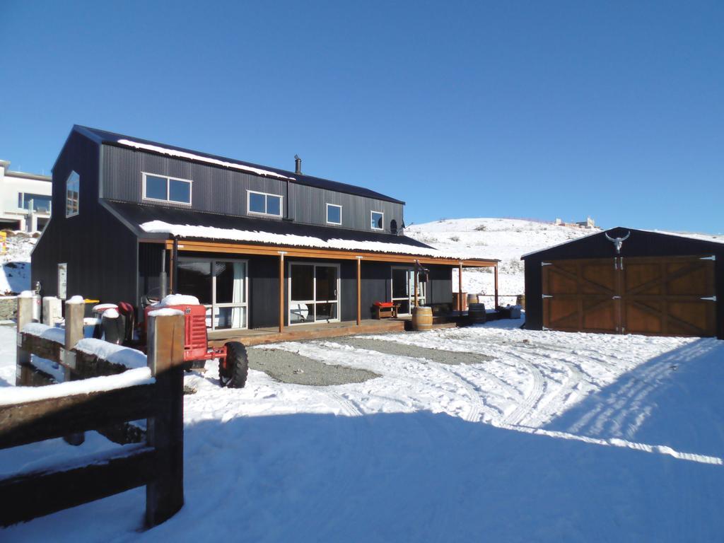 Tractor Shed Vila Lake Tekapo Exterior foto